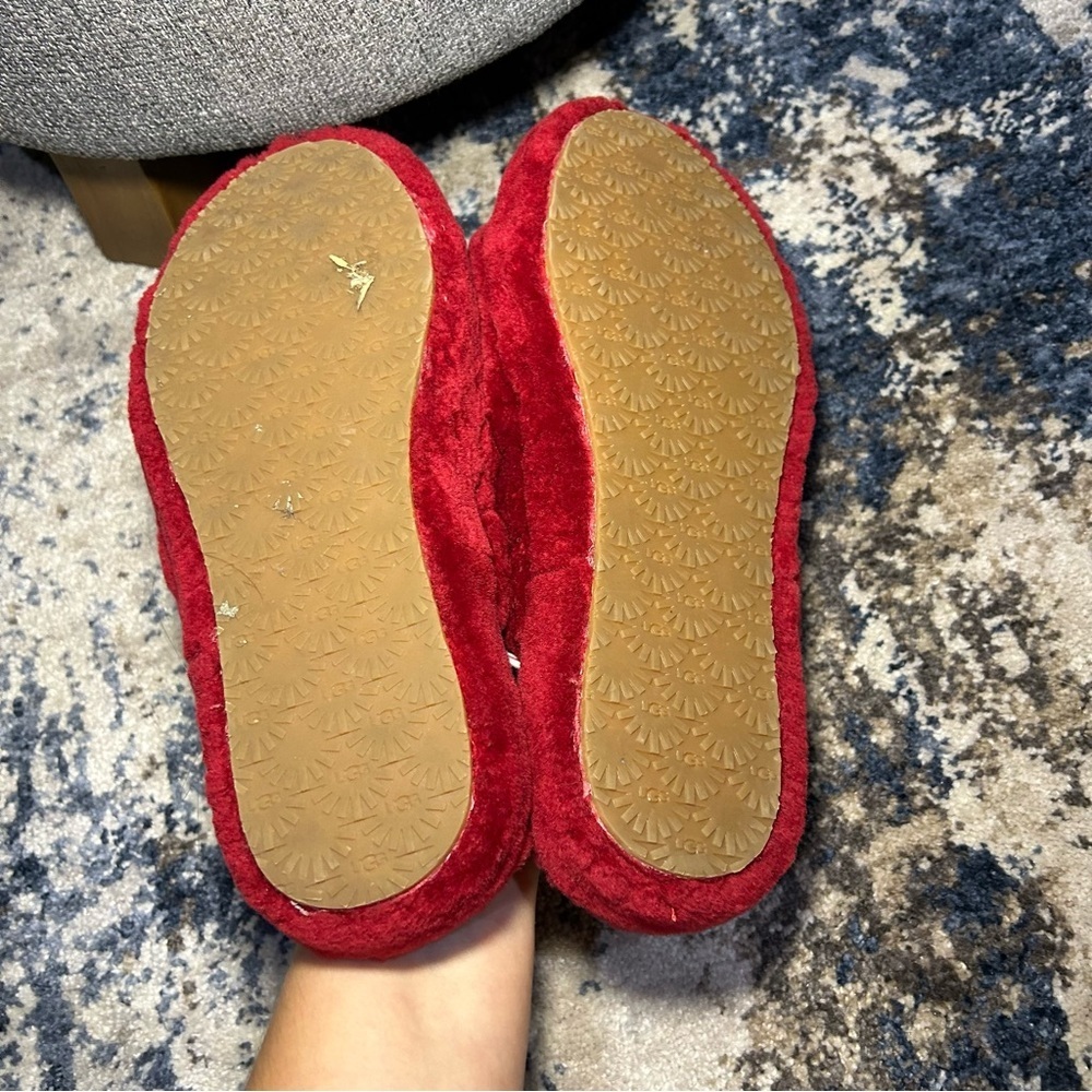 UGG Samba Red Fluff Yeah Slide Slippers Size 6 - Picture 8 of 10